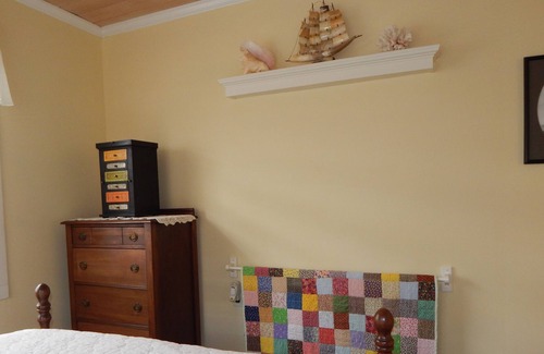 Little Torch Key Cottage | Beautiful Old Fashion First Floor Tropical Garden Canal Front Cottage on MM 26