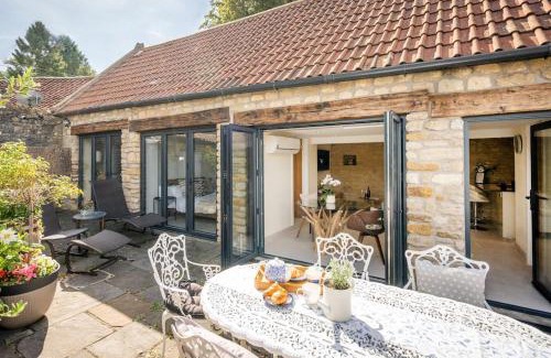 Swineford Apartment | Beautiful One-bed Countryside Retreat In Bath