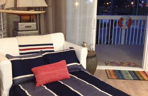 South Redondo Apartment | Beautiful One Bedroom Beachfront Property