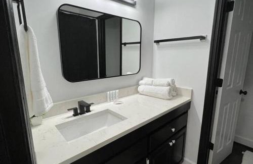 Auburn Apartment | Beautiful Paradise near AU