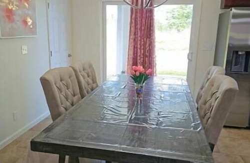 Keaau House | Beautiful Paradise Park Hale