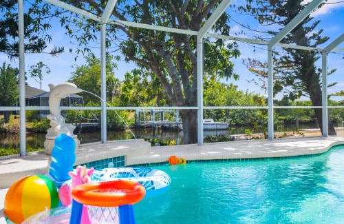 Port Charlotte House | Beautiful Paradise for You