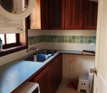 Perth Villa | Beautiful & Peaceful 2 bedroom villa in Northbridge