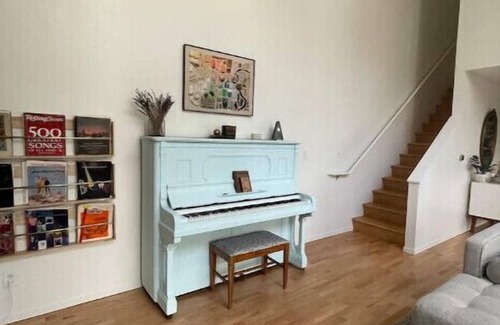 Pearl District Condo | Beautiful Pearl District Loft