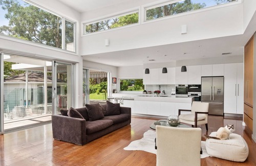 Avalon Beach House | Beautiful peninsula of Avalon