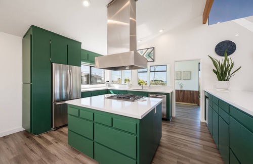 Park Hill House | Beautiful, Pet-Friendly 3 bed/2.5 bath Beach Retreat on Park Hill in Cambria!