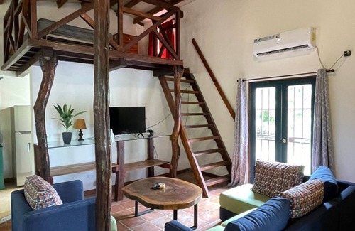 Pedasi House | Beautiful Pink House in Pedasi
