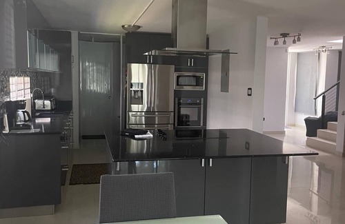 Sabana Abajo House | Beautiful Pool Home next to Airport