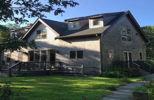 Edgartown House | Beautiful Post and Beam. Built in 2013. Sleeps 6-8