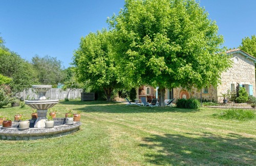 Gaillan-en-Medoc House | Beautiful private villa for 6 people with WIFI, TV, terrace and pets allowed