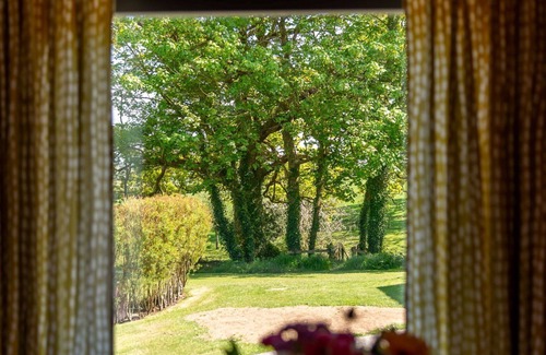 Brazzacott House | Beautiful private villa with WIFI, TV, terrace, pets allowed, panoramic view and parking