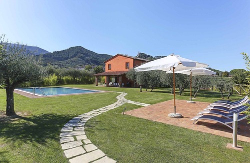 Colle di Compito Villa | Beautiful private villa with private pool, A/C, WIFI, TV, veranda and panoramic view, close to L.