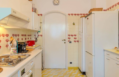 Cerro House | Beautiful private villa for 7 people with WIFI, TV, terrace, pets allowed and parking