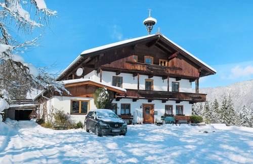 Sonnenberg Villa | Beautiful private villa for 41 guests with WIFI, TV, terrace and parking