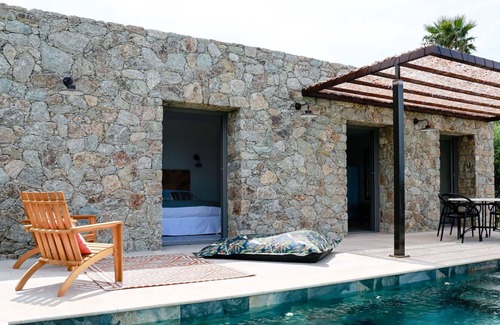Farinole House | Beautiful private villa for 3 people with private pool, WIFI, A/C, TV, patio and parking