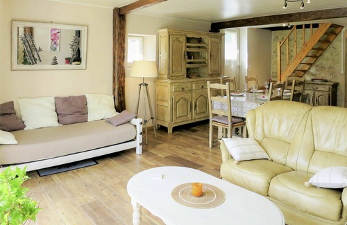 Cissac-Medoc House | Beautiful private villa for 5 people with pool, WIFI, TV and terrace