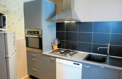 Cissac-Medoc House | Beautiful private villa for 5 people with pool, WIFI, TV and terrace