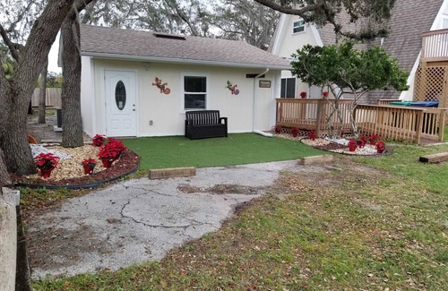 Lake Hart Apartment | Beautiful Private gated apartment