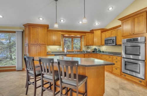 Plymouth House | Beautiful private home hidden in the woods. Can sleep 11 guests