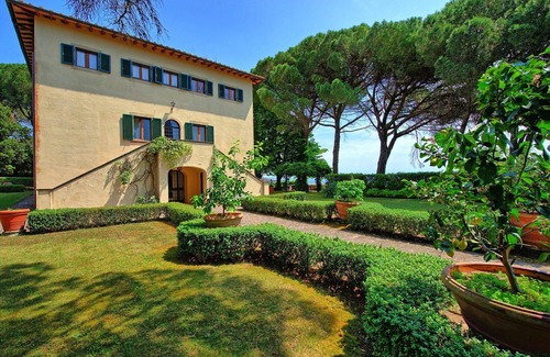 Montecatini Val di Cecina Villa | Beautiful private villa with WIFI, private pool, TV, pets allowed, panoramic view and parking