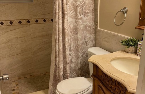 Miami Shores Apartment | Beautiful Private Studio in Miami
