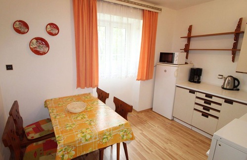 Sedlec Villa | Beautiful private villa for 8 people with private pool, TV, pets allowed and parking