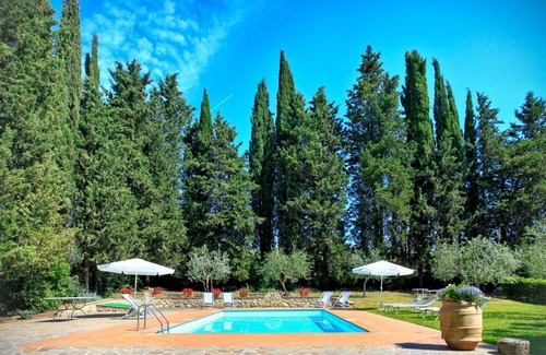 Poggiarello Villa | Beautiful private villa with private pool, WIFI, A/C, patio, panoramic view, parking, close to Siena