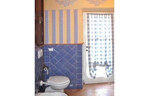 Tresana House | Beautiful private villa for 4 people with WIFI, TV, terrace, pets allowed and parking