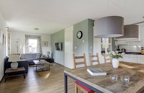 Zonnemaire Villa | Beautiful private villa for 6 people with WIFI and TV