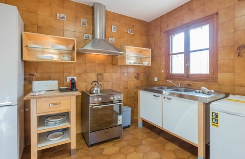 Badia Blava Villa | Beautiful private villa for 6 people with private pool, A/C, WIFI, TV, patio and parking