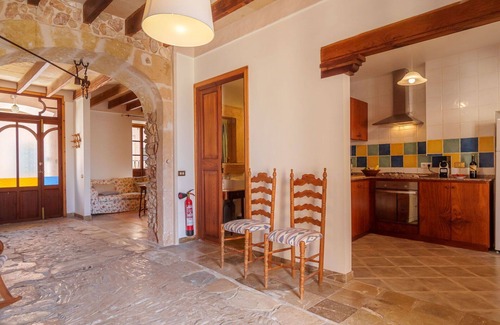 Sencelles House | Beautiful private villa for 6 guests with private pool, WIFI, TV, patio and parking