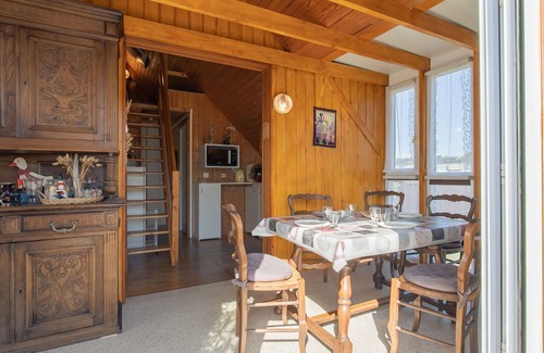 Cleder House | Beautiful private villa for 4 people with TV, terrace and parking