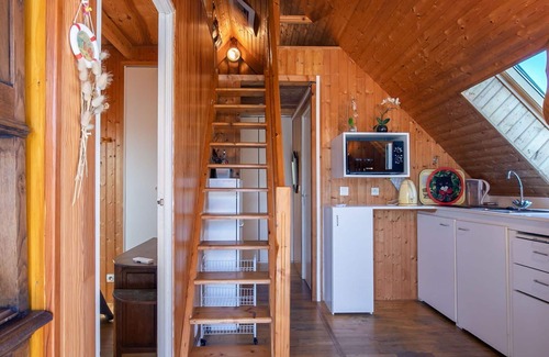 Cleder House | Beautiful private villa for 4 people with TV, terrace and parking