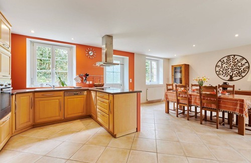 Le Vretot House | Beautiful private villa for 5 people with WIFI, TV, patio and pets allowed