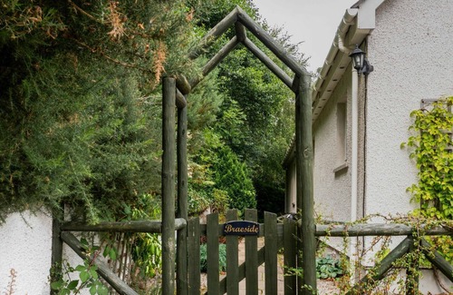 Lewiston House | Beautiful private villa for 4 people with WIFI, TV, pets allowed and parking