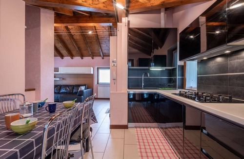 Mergozzo House | Beautiful private villa for 4 people with WIFI, TV, terrace and parking