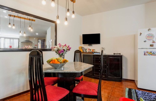 Fao House | Beautiful private villa for 4 guests with WIFI, TV, terrace and parking