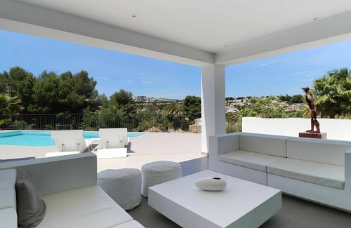 Paichi Villa | Beautiful private villa for 6 people with private pool, A/C, WIFI, TV, terrace and parking