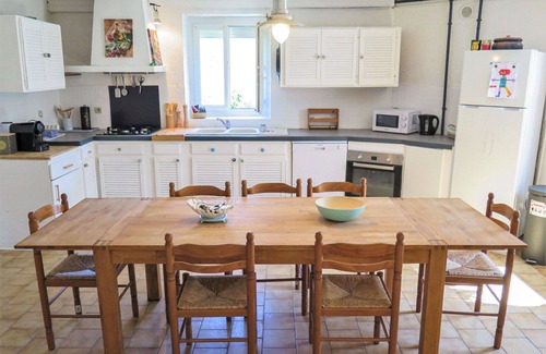 Begadan Villa | Beautiful private villa for 9 guests with WIFI, private pool, TV, terrace and pets allowed