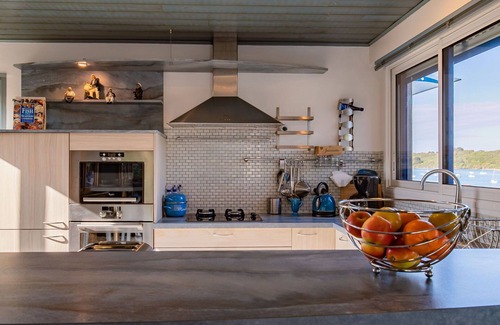 Berven House | Beautiful private villa for 4 guests with WIFI, TV, terrace and parking