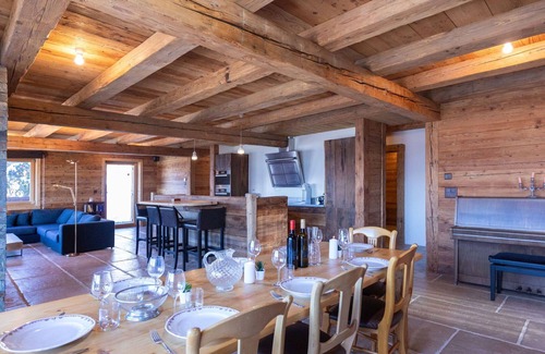 Ollon House | Beautiful private villa for 8 guests with WIFI, TV, balcony and parking