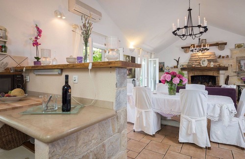 Milna (Brac) House | Beautiful private villa for 10 people with hot tub, A/C, private pool, WIFI, TV and terrace