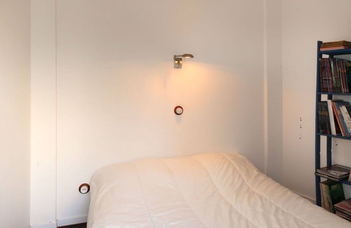 Saint-Mathieu House | Beautiful private villa for 4 guests with WIFI, TV, terrace, pets allowed and parking