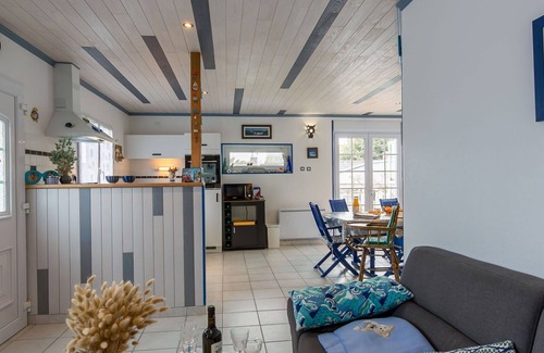 Saint-Mathieu House | Beautiful private villa for 8 people with WIFI, TV, terrace, pets allowed and parking