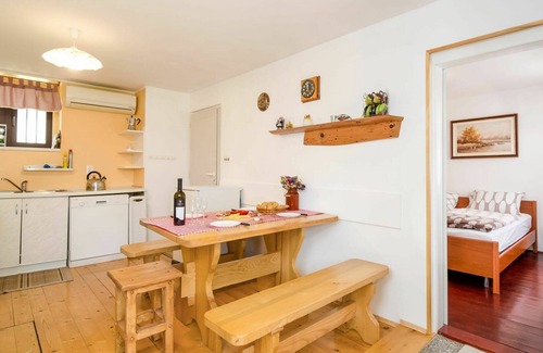 Lic House | Beautiful private villa for 4 people with A/C, private pool, WIFI, TV and pets allowed