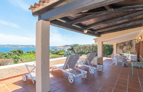Porto Rafael House | Beautiful private villa for 8 people with TV, terrace, pets allowed and parking