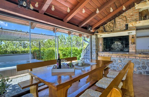 Vratarusa House | Beautiful private villa with hot tub, private pool, A/C, WIFI, TV, terrace, panoramic view, parking