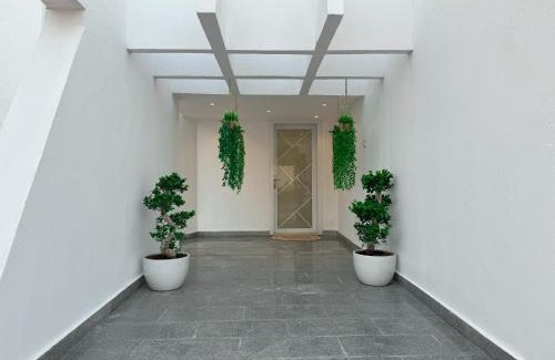 Umm Suqeim 3 Villa | Beautiful private villa with pool