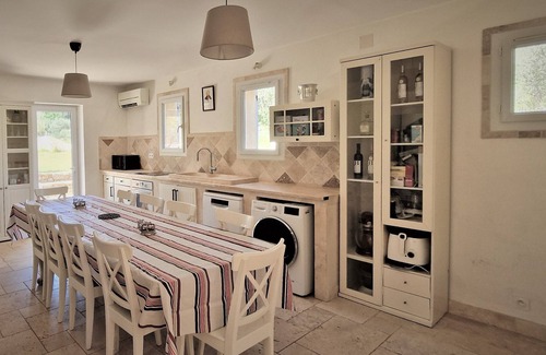 Cuers Villa | Beautiful property with swimming pool and exceptional views