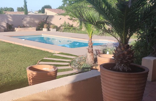 Rochefort-du-Gard House | Beautiful Provençal Bastide near Avignon between vineyards and village